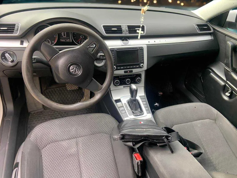 Volkswagen Passat B7