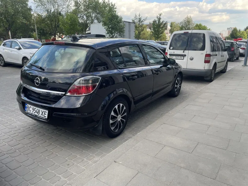Opel Astra H