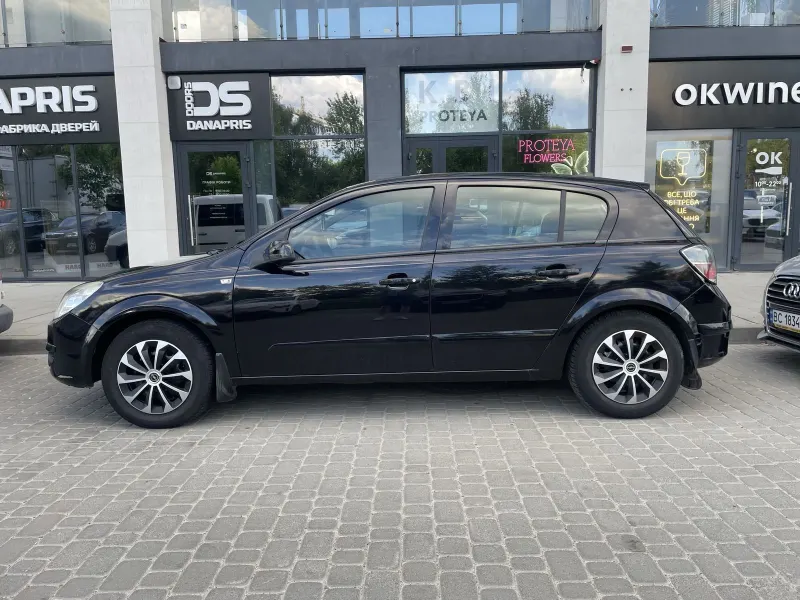 Opel Astra H