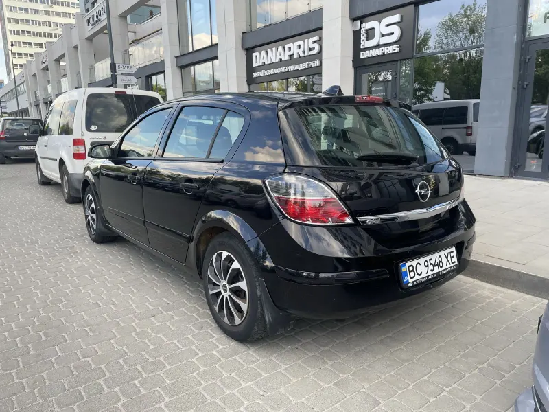 Opel Astra H