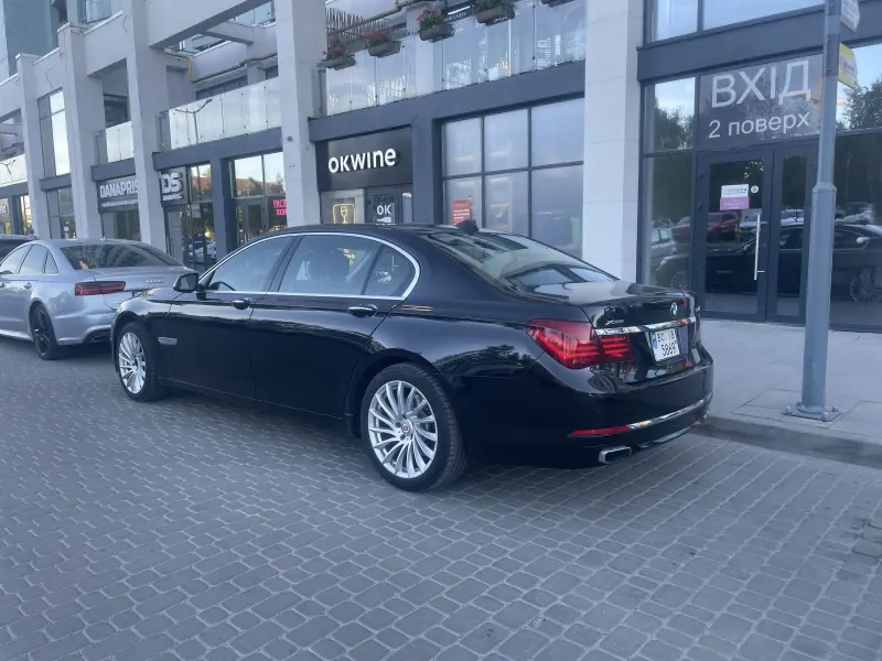 BMW 740Li