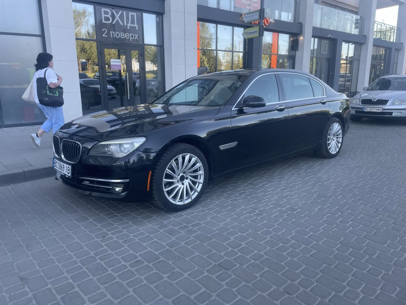 BMW 740Li