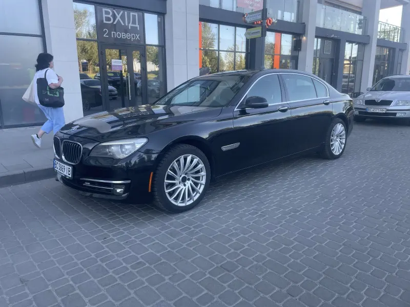 BMW 740Li