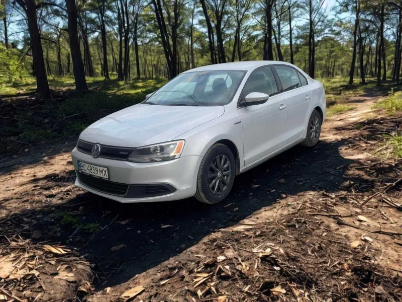 Volkswagen Jetta Hybrid