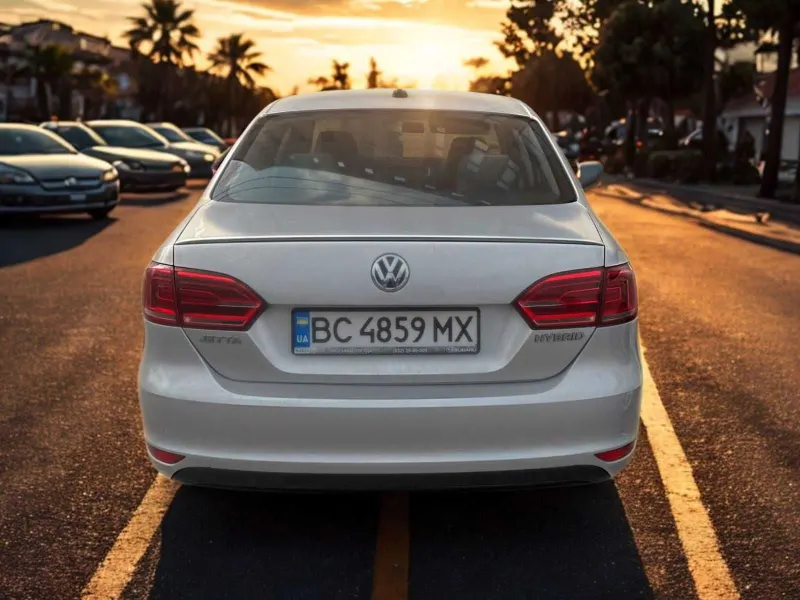 Volkswagen Jetta Hybrid