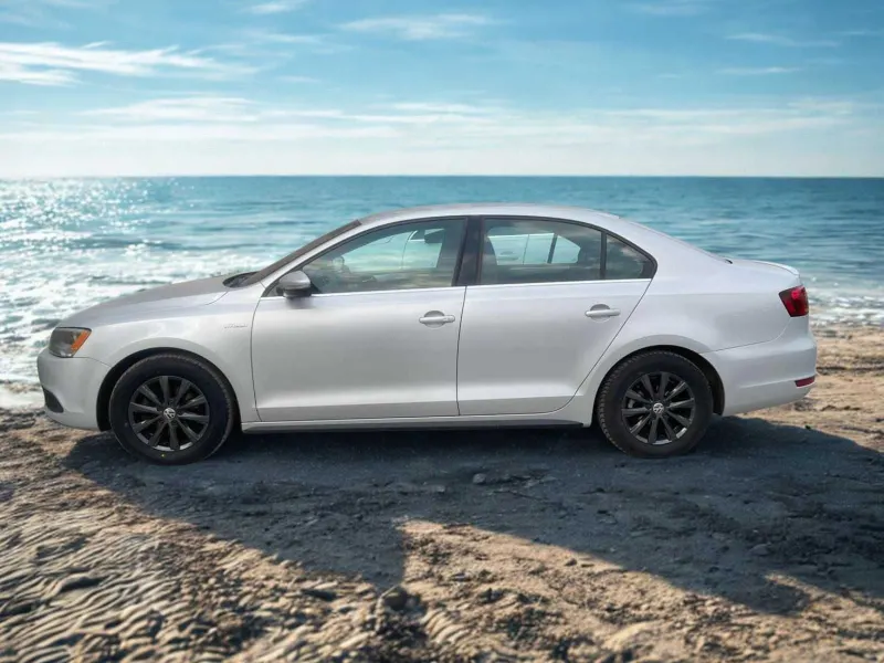 Volkswagen Jetta Hybrid